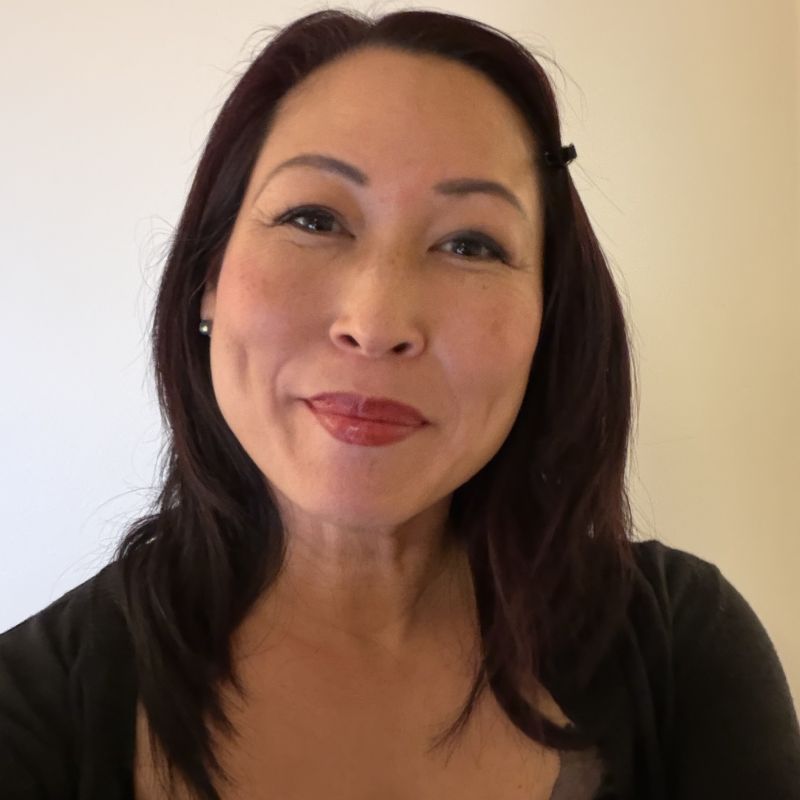 Laura Takaragawa
